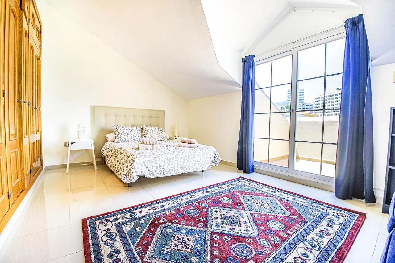 Apartamento Excepcional Duplex al lado de la playa y con vistas al mar Benalmádena
